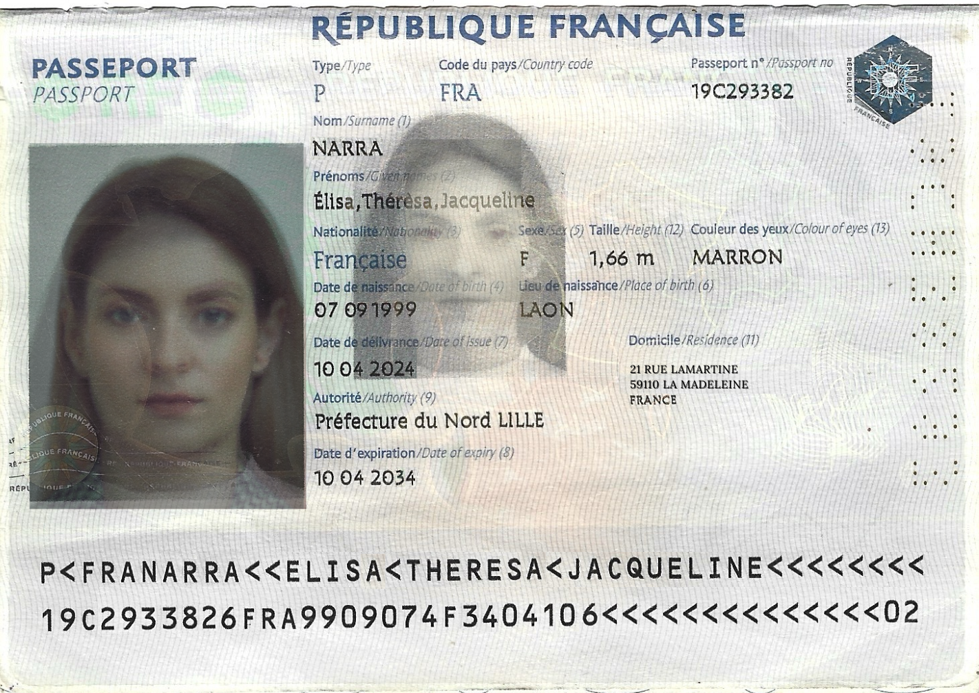 Passeport falsifié